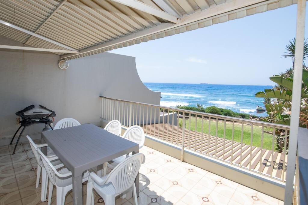 8 Bronze Bay Umhlanga Rocks Apartment Durban Exterior photo